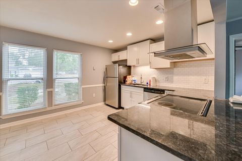 Tiny photo for 2204 Glynn Arven Court, Augusta, GA 30906 (MLS # 548061)
