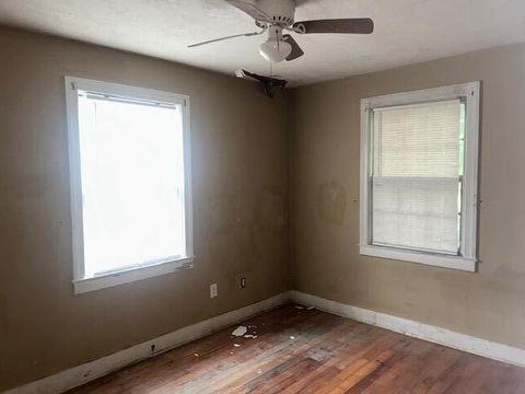 Tiny photo for 2135 Shirley Avenue, Augusta, GA 30904 (MLS # 545682)