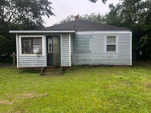 Tiny photo for 2135 Shirley Avenue, Augusta, GA 30904 (MLS # 545682)
