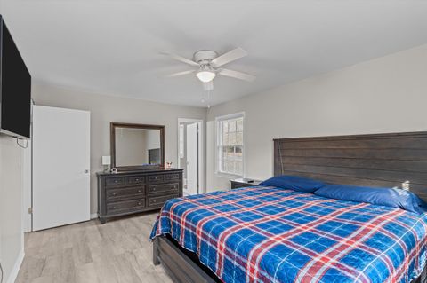 Tiny photo for 8 Cantelou Road, Edgefield, SC 29824 (MLS # 551523)