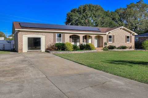 Photo of 504 Heathwood Drive, Aiken, SC 29803 (MLS # 548771) Photo of 504 Heathwood Drive, Aiken, SC 29803 (MLS # 548771)