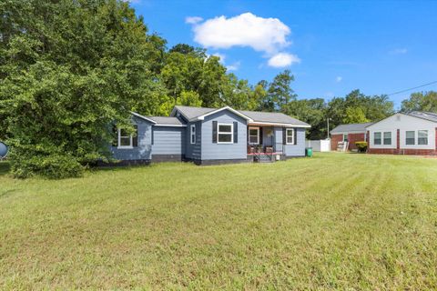 Tiny photo for 8659 Marlboro Avenue, Barnwell, SC 29812 (MLS # 544633)