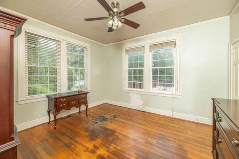 Tiny photo for 423 Columbia Road, Edgefield, SC 29824 (MLS # 543866)