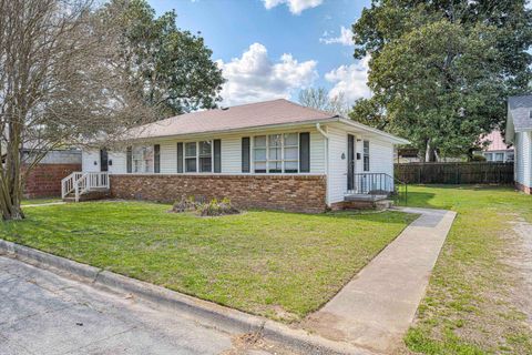 Photo of 305 1st Street, Augusta, GA 30901 (MLS # 553632)