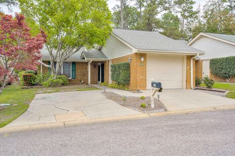 Photo of 614 Clarendon Place, Aiken, SC 29801 (MLS # 553847)