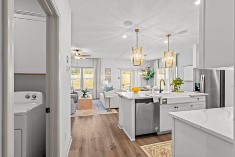 Tiny photo for 320 Suncrest Court, Augusta, GA 30906 (MLS # 548134)