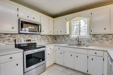 Tiny photo for 462 Old Sudlow Lake Road, North Augusta, SC 29841 (MLS # 550040)