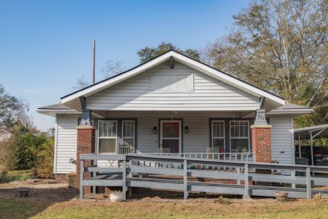 Tiny photo for 727 Harvey Street, Millen, GA 30442 (MLS # 550274)
