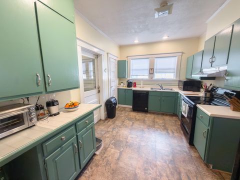 Tiny photo for 727 Harvey Street, Millen, GA 30442 (MLS # 550274)