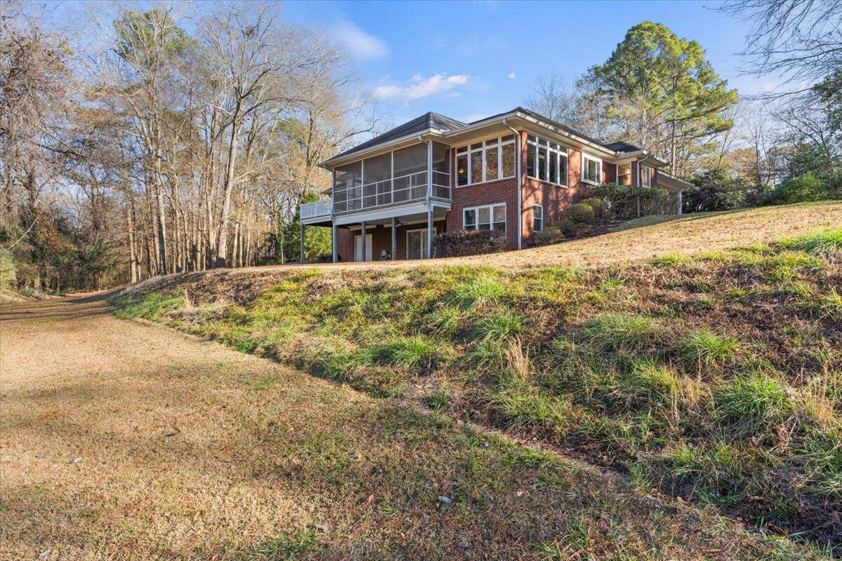 710 W MARTINTOWN Road