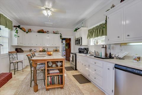 Tiny photo for 125 Goshen Street, Lincolnton, GA 30817 (MLS # 546414)