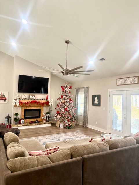 Tiny photo for 169 E Sheppard Street, Stapleton, GA 30823 (MLS # 549574)