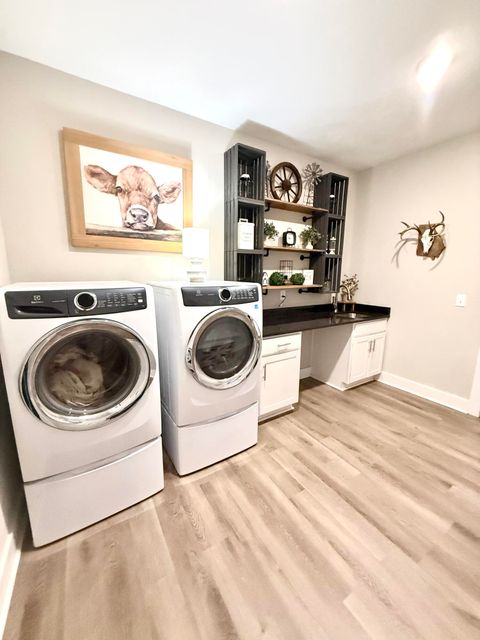 Tiny photo for 169 E Sheppard Street, Stapleton, GA 30823 (MLS # 549574)