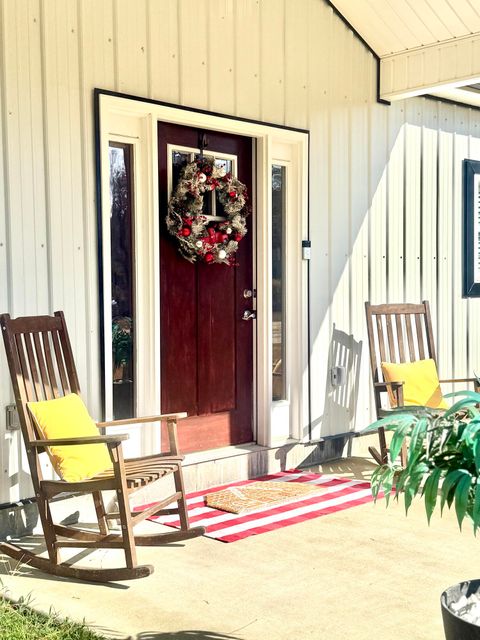 Tiny photo for 169 E Sheppard Street, Stapleton, GA 30823 (MLS # 549574)