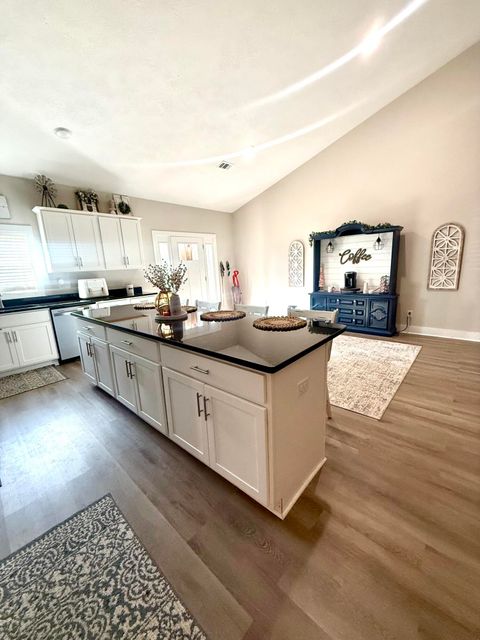 Tiny photo for 169 E Sheppard Street, Stapleton, GA 30823 (MLS # 549574)