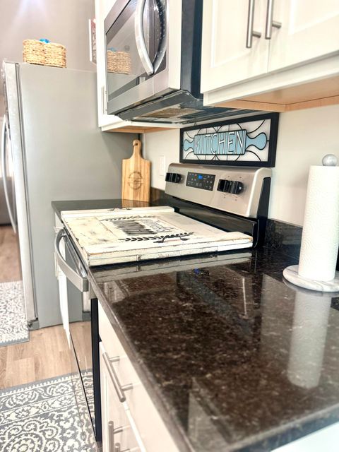 Tiny photo for 169 E Sheppard Street, Stapleton, GA 30823 (MLS # 549574)