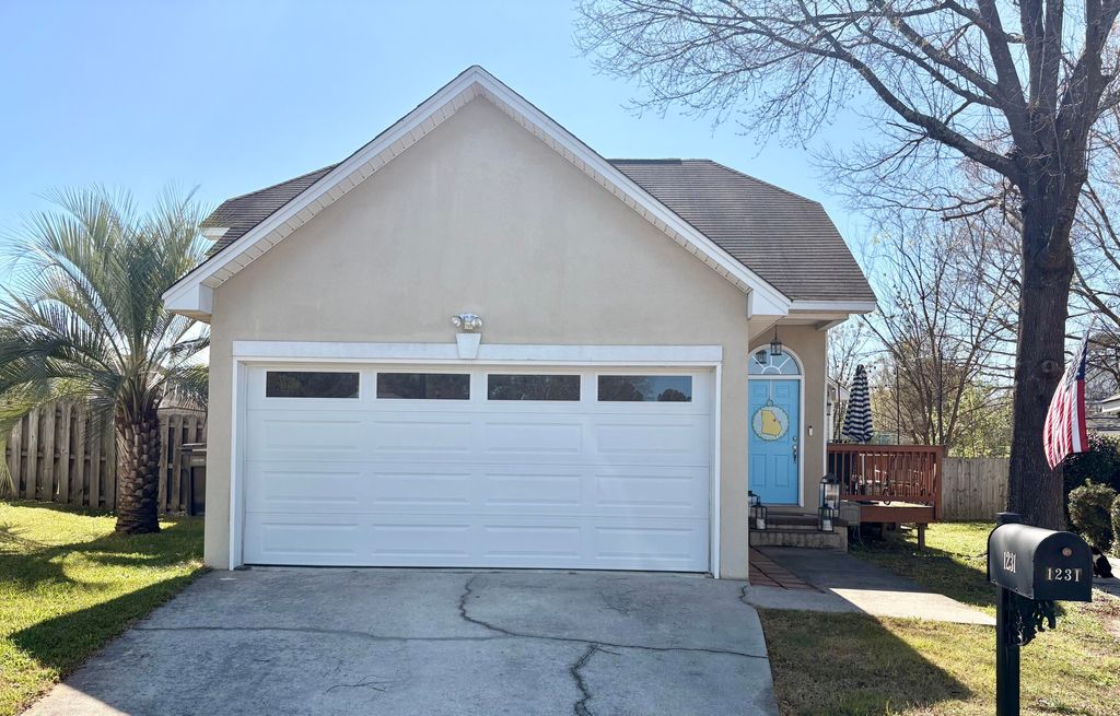 Photo of 1231 Kendal Court, Augusta, GA 30907 (MLS # 553461)