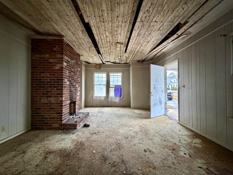 Tiny photo for 316 College Avenue, Millen, GA 30442 (MLS # 550840)