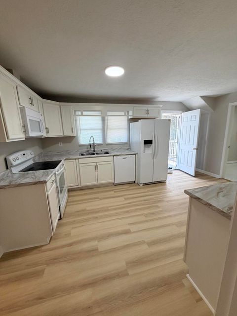 Tiny photo for 1610 Carpenter Street, Augusta, GA 30901 (MLS # 552935)