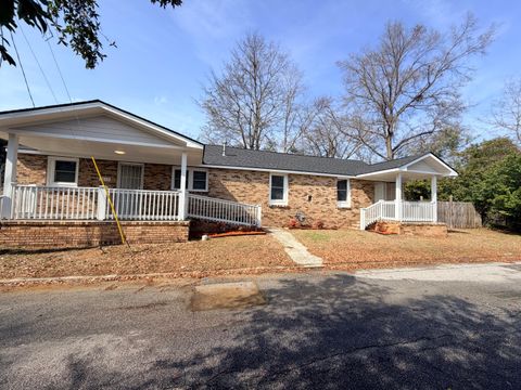 Photo of 1610 Carpenter Street, Augusta, GA 30901 (MLS # 552935)