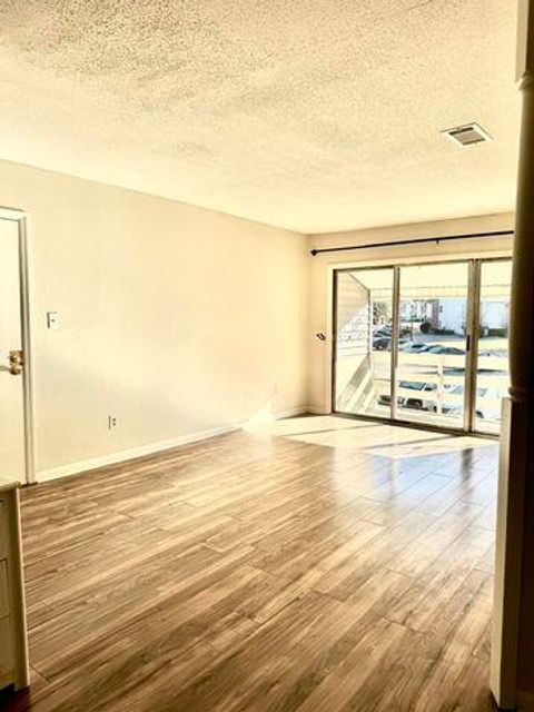 Tiny photo for 1017 Stevens Creek Road, Augusta, GA 30907 (MLS # 548841)