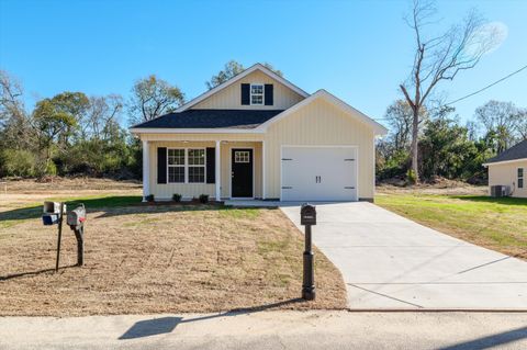 Photo of 629 Clary Street, Thomson, GA 30824 (MLS # 550136)