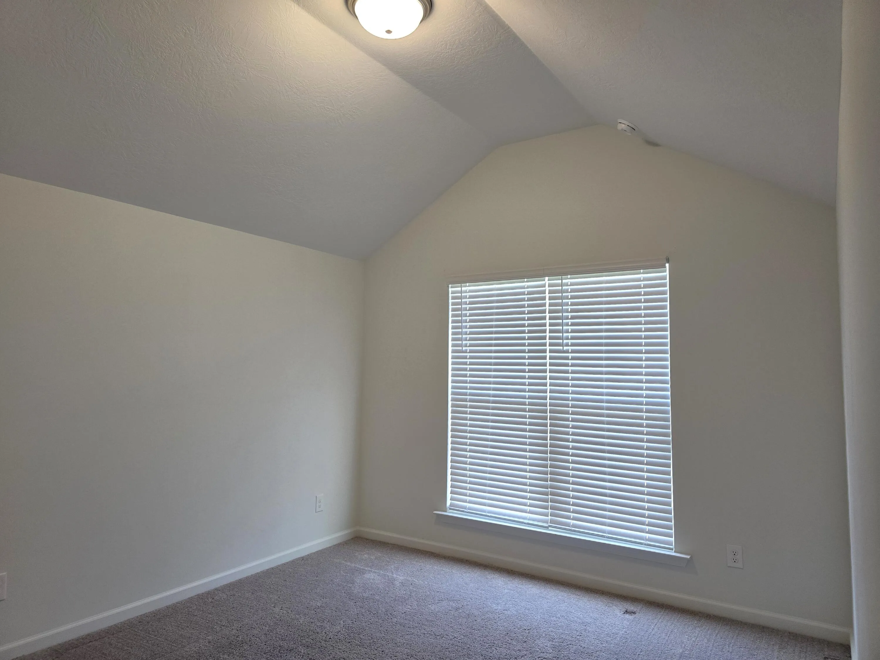 Aiken, South Carolina 29803, United States, 4 Bedrooms Bedrooms, ,3 BathroomsBathrooms,Residential,Active,231535