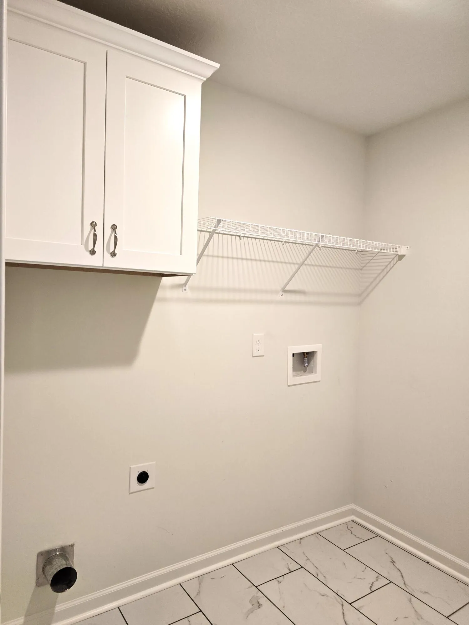 Aiken, South Carolina 29803, United States, 4 Bedrooms Bedrooms, ,3 BathroomsBathrooms,Residential,Active,231535