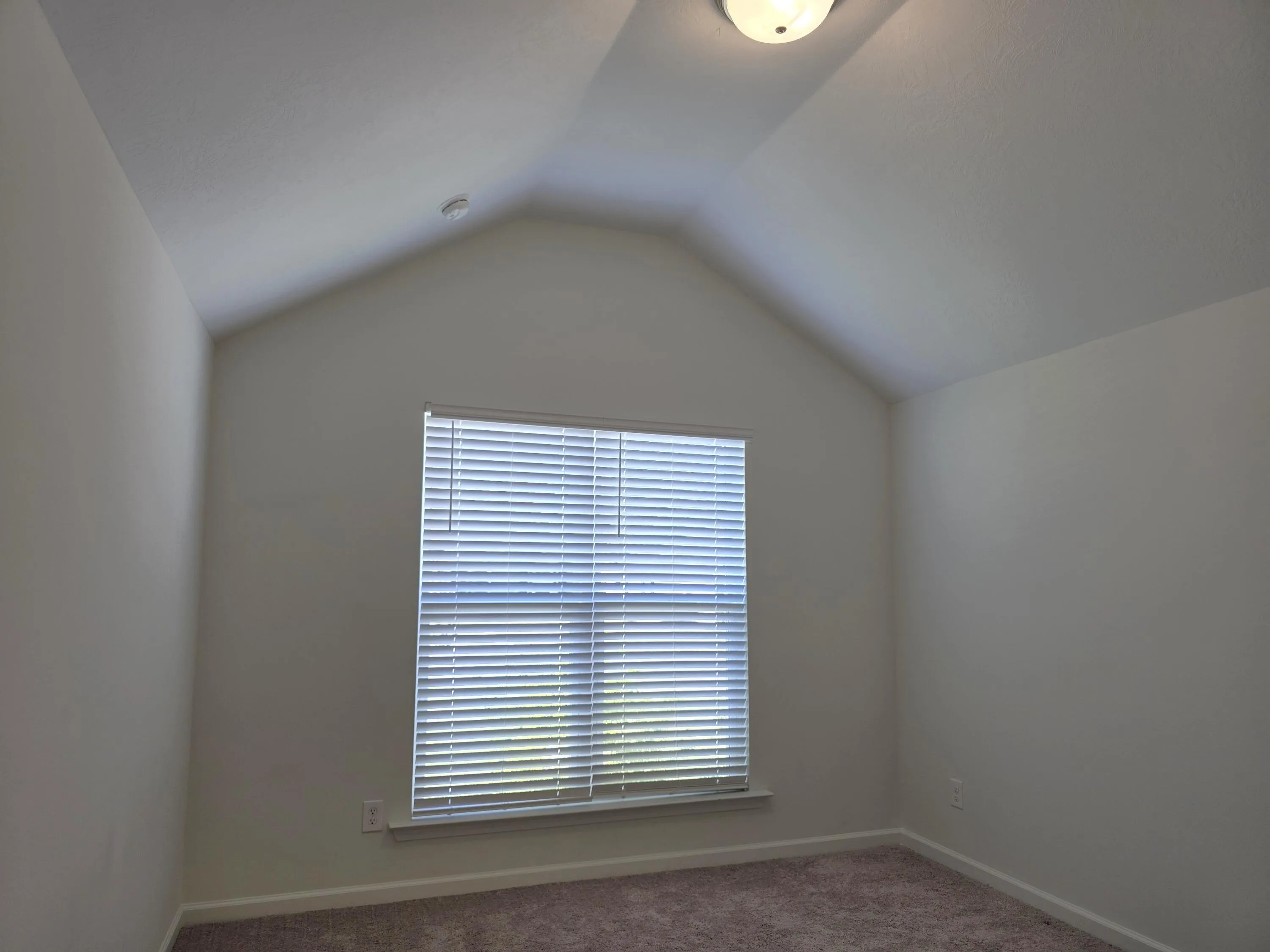 Aiken, South Carolina 29803, United States, 4 Bedrooms Bedrooms, ,3 BathroomsBathrooms,Residential,Active,231535