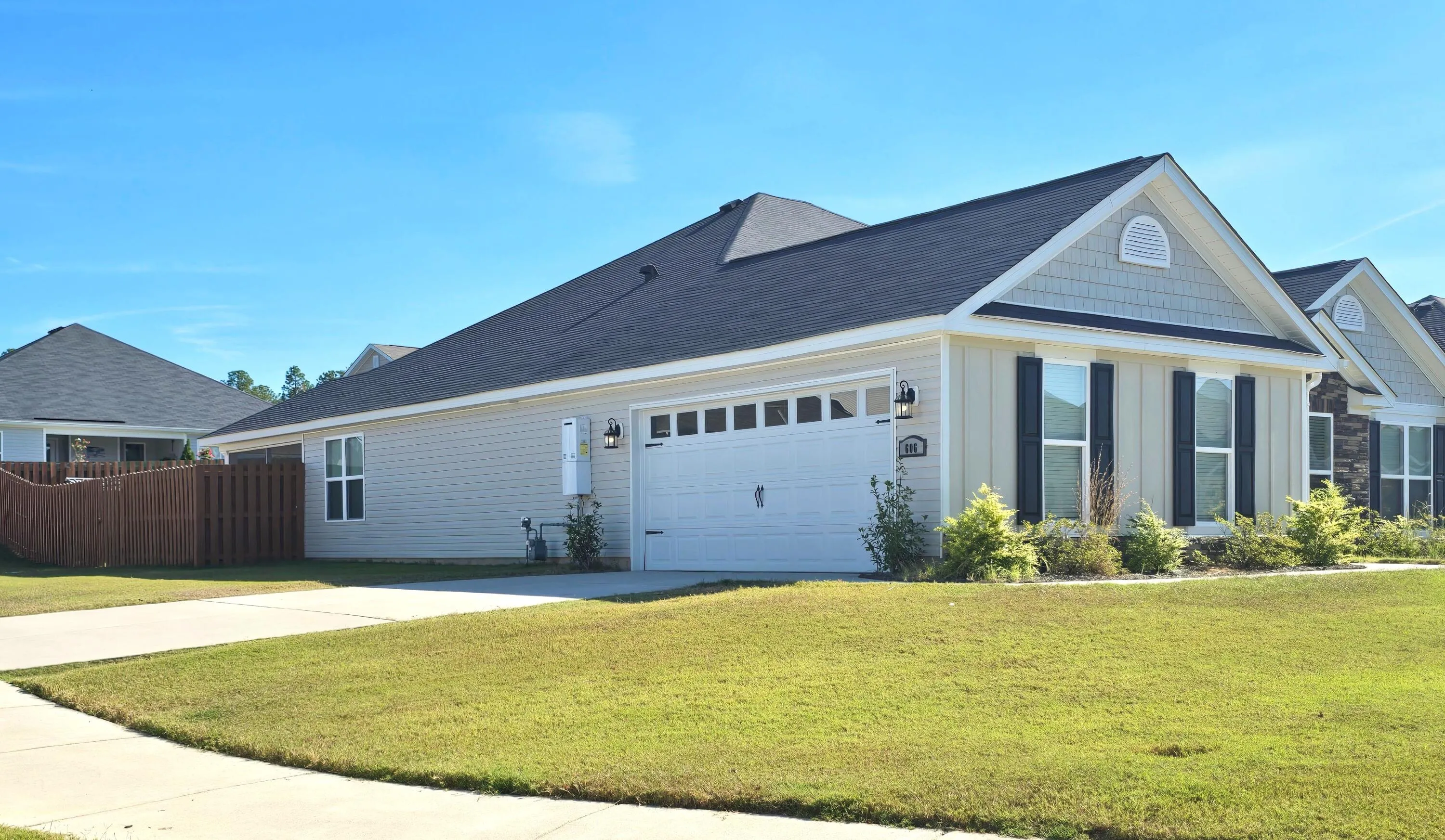 Aiken, South Carolina 29803, United States, 4 Bedrooms Bedrooms, ,3 BathroomsBathrooms,Residential,Active,231535