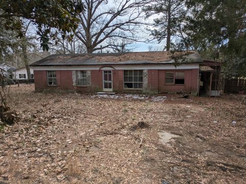 Photo of 231 Holley Street, Wagener, SC 29164 (MLS # 553894)