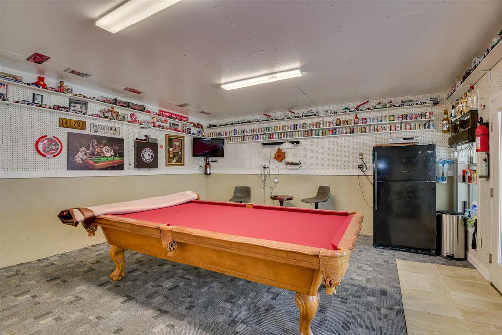 listing image 50