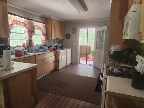 Tiny photo for 304 Fleming Street, Wrens, GA 30833 (MLS # 546703)