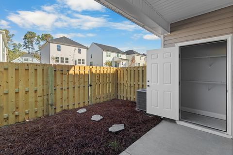 Tiny photo for Fbth8c Caroline Court, North Augusta, SC 29841 (MLS # 548499)