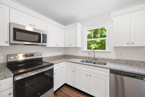 Tiny photo for 172 Village Run, Harlem, GA 30814 (MLS # 545800)