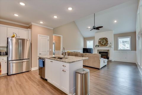 Tiny photo for 105 Stonebridge Loop, McCormick, SC 29835 (MLS # 546855)