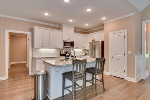 Tiny photo for 105 Stonebridge Loop, McCormick, SC 29835 (MLS # 546855)