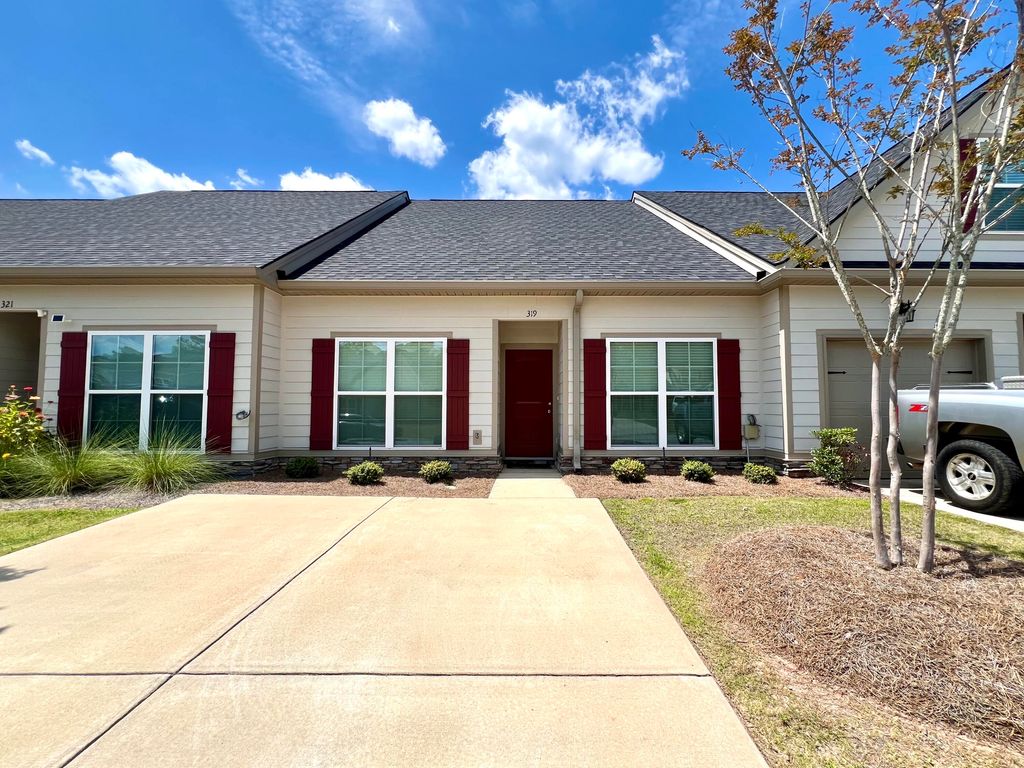 Photo for 319 Bordeaux Drive, Thomson, GA 30824 (MLS # 544150)