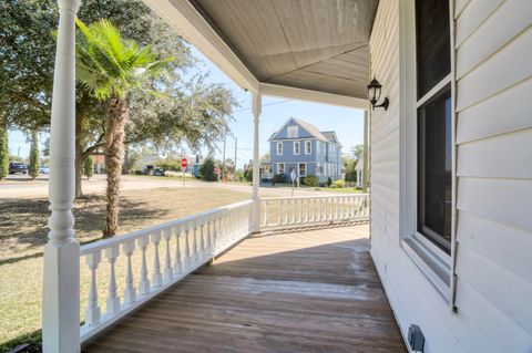 Tiny photo for 401 W Forest Avenue, North Augusta, SC 29841 (MLS # 548538)