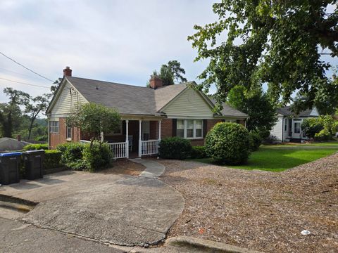 Tiny photo for 1422 Heard Avenue, Augusta, GA 30904 (MLS # 546425)