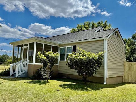 Tiny photo for 2100 Lake Avenue, Augusta, GA 30904 (MLS # 549724)