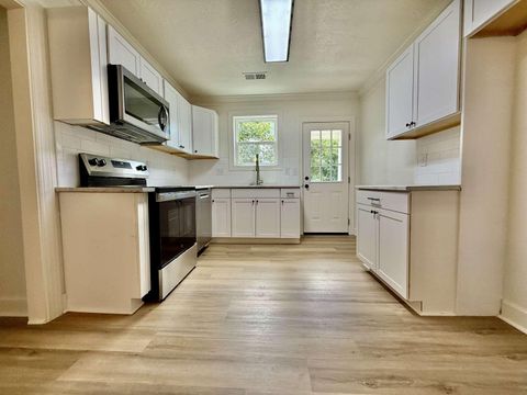 Tiny photo for 2100 Lake Avenue, Augusta, GA 30904 (MLS # 549724)