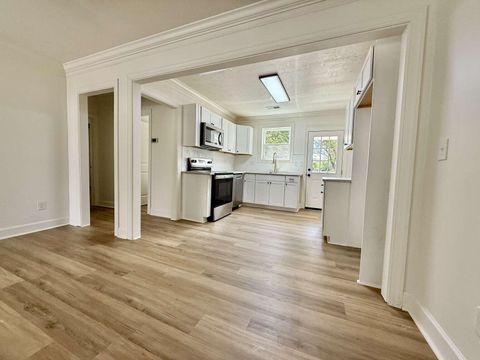 Tiny photo for 2100 Lake Avenue, Augusta, GA 30904 (MLS # 549724)