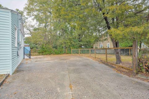 Tiny photo for 1744 Pennsylvania Avenue Ave, Augusta, GA 30904 (MLS # 549869)