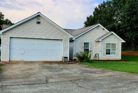 Tiny photo for 4661 Turning Leaf Drive, Gillsville, GA 30543 (MLS # 546536)