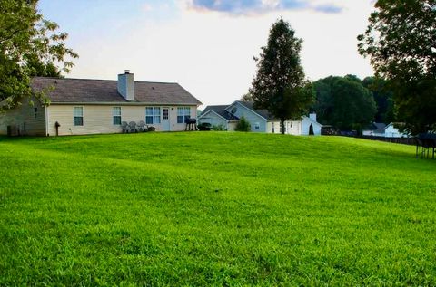 Tiny photo for 4661 Turning Leaf Drive, Gillsville, GA 30543 (MLS # 546536)