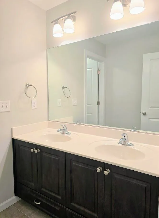 Grovetown, Georgia 30813, United States, 5 Bedrooms Bedrooms, ,3 BathroomsBathrooms,Residential,Active,216591