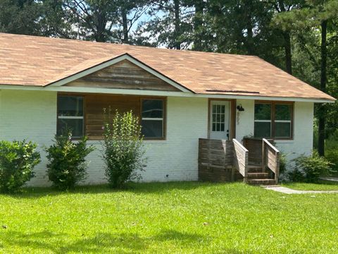 Tiny photo for 865 Clements Street, Thomson, GA 30824 (MLS # 543304)