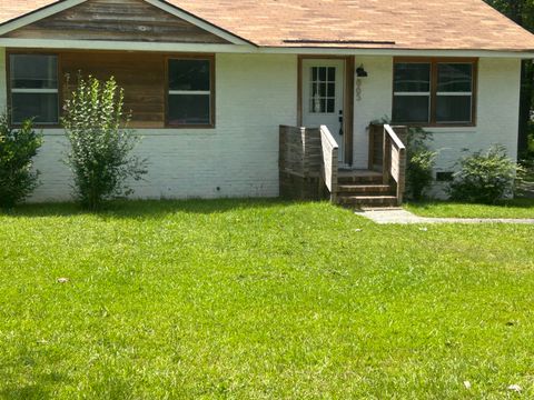 Tiny photo for 865 Clements Street, Thomson, GA 30824 (MLS # 543304)