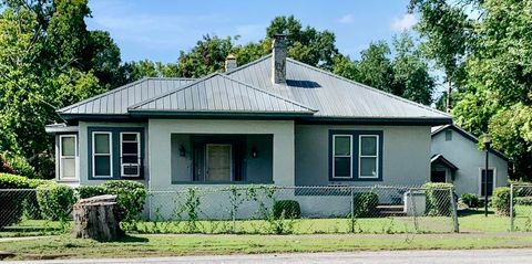 Photo of 1712 Central Avenue, Augusta, GA 30904 (MLS # 545931) Photo of 1712 Central Avenue, Augusta, GA 30904 (MLS # 545931)